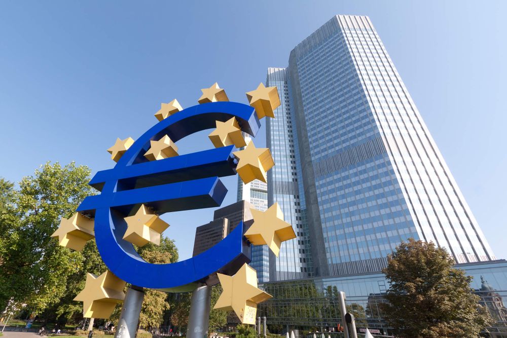Draghi Tries to Juice the European Economy