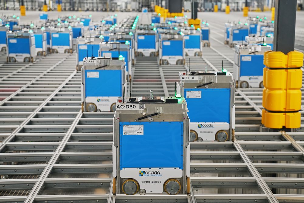 Kroger Ocado bots in a warehouse