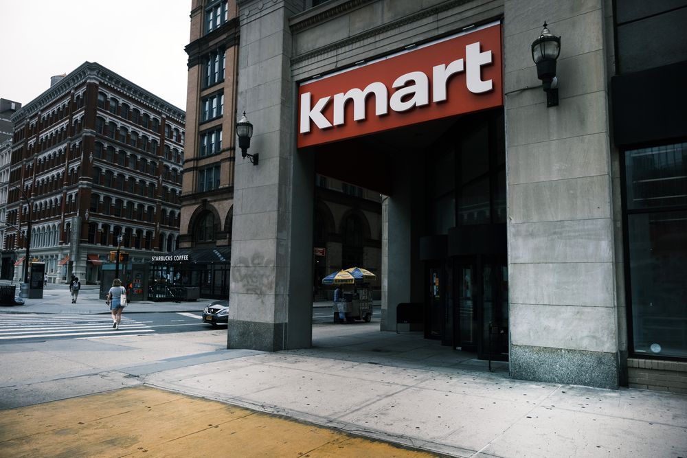 Astor Place Kmart store closes. 