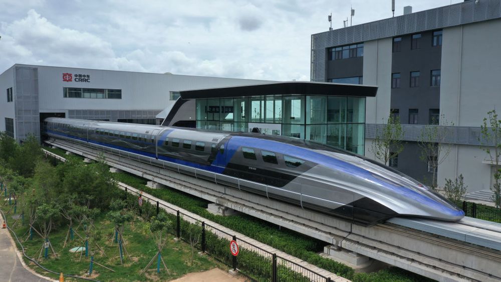 Maglev train