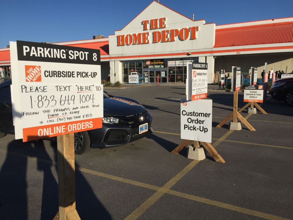 Curbside pickup at Home Depot