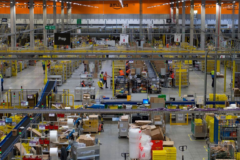 Amazon fulfillment center 