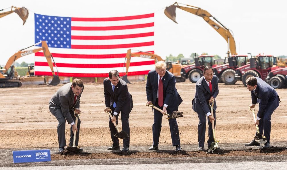 Trump at Foxconn plant