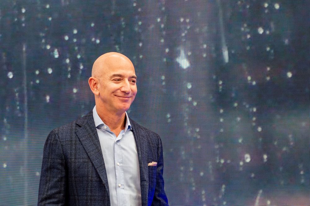 Jeff Bezos smiling 